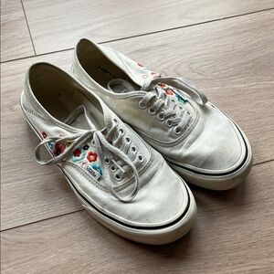 Womens Vans Authentic Vr3 Groovy Floral Marshmallow Size 8 Sneakers